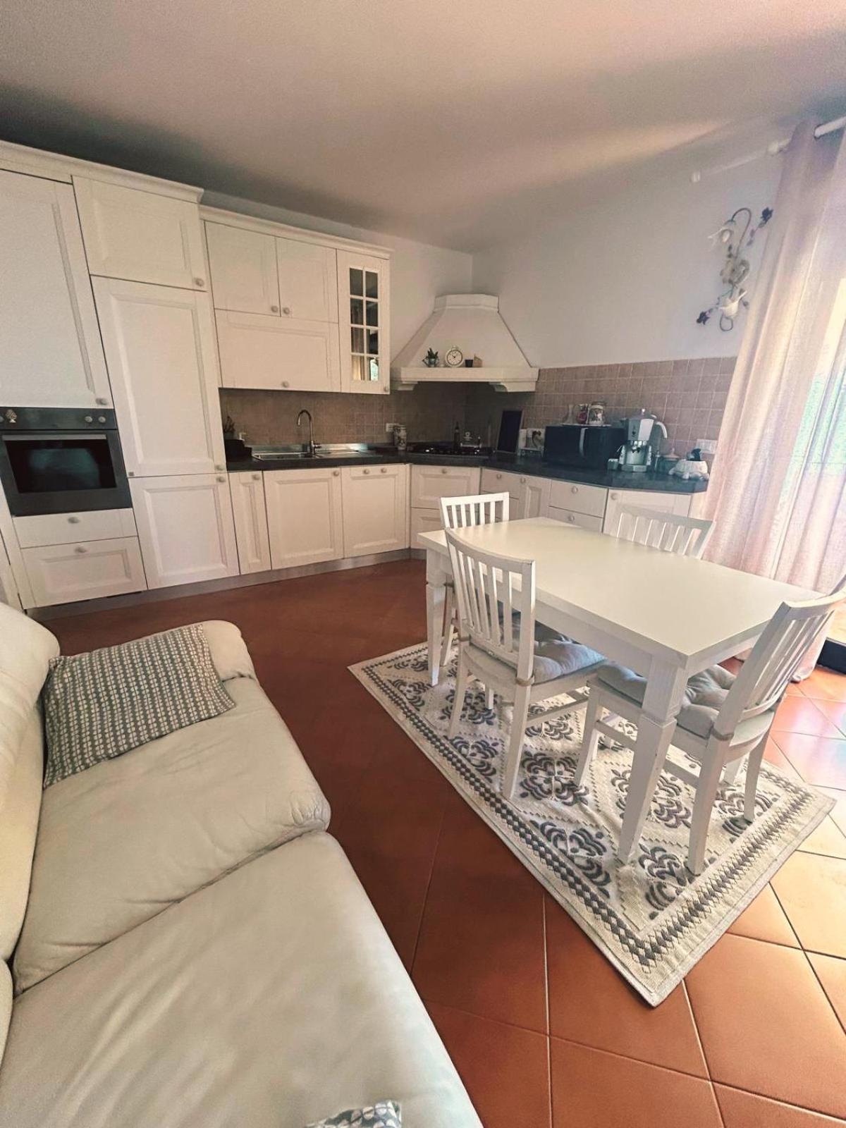 Free Parking Casa Cuma Apartment Bergeggi Exterior photo
